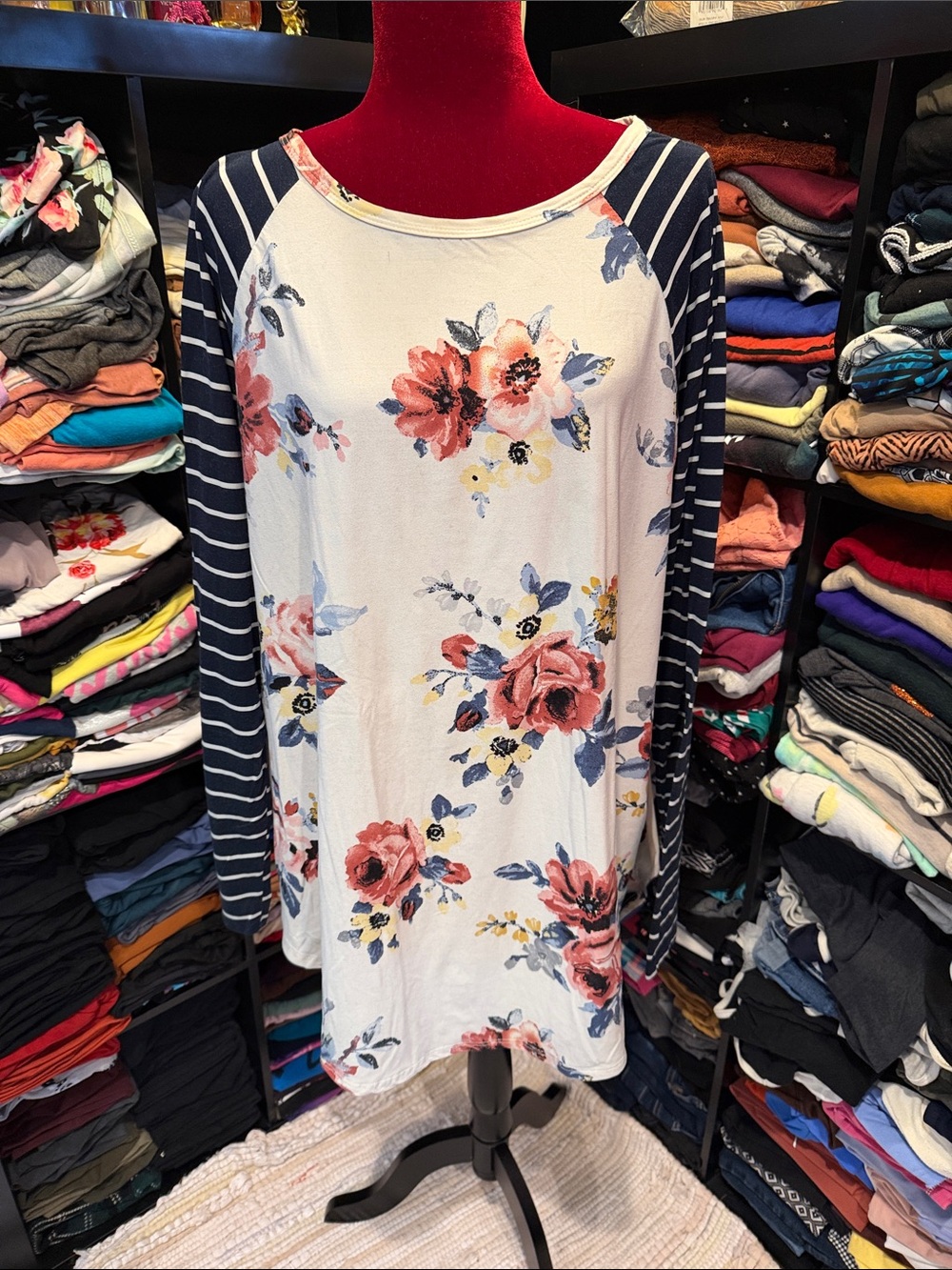 #579. Floral long sleeve. 2x